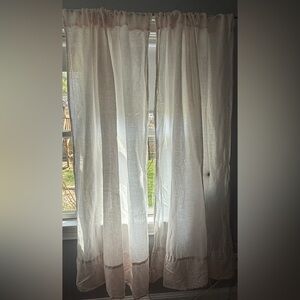 Pale pink curtain panels (4) 66Lx48W